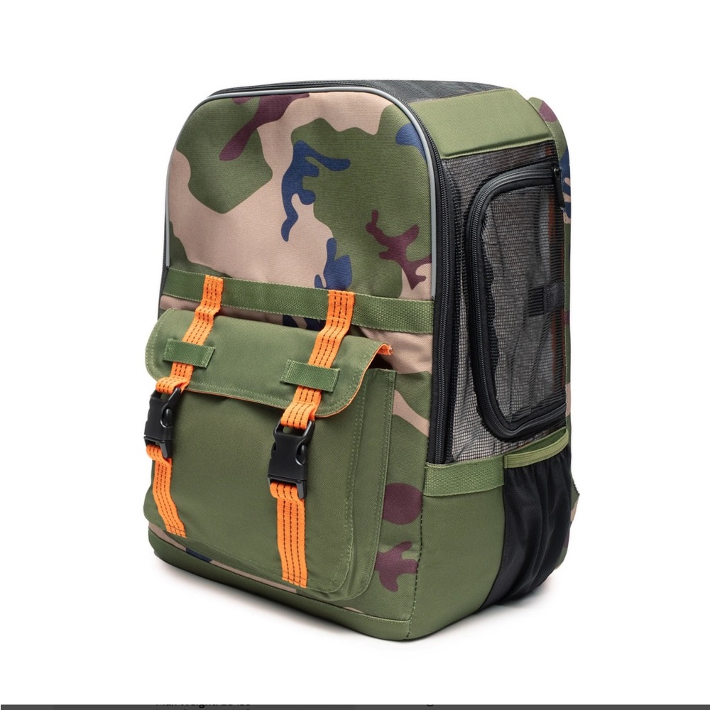 Roverlund Pet Carrier Backpack NWT